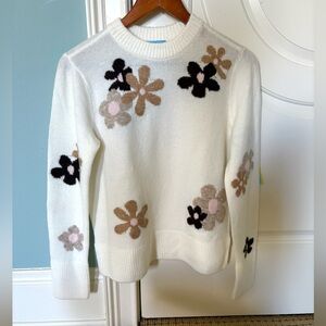CECE Flower Patterened Sweater